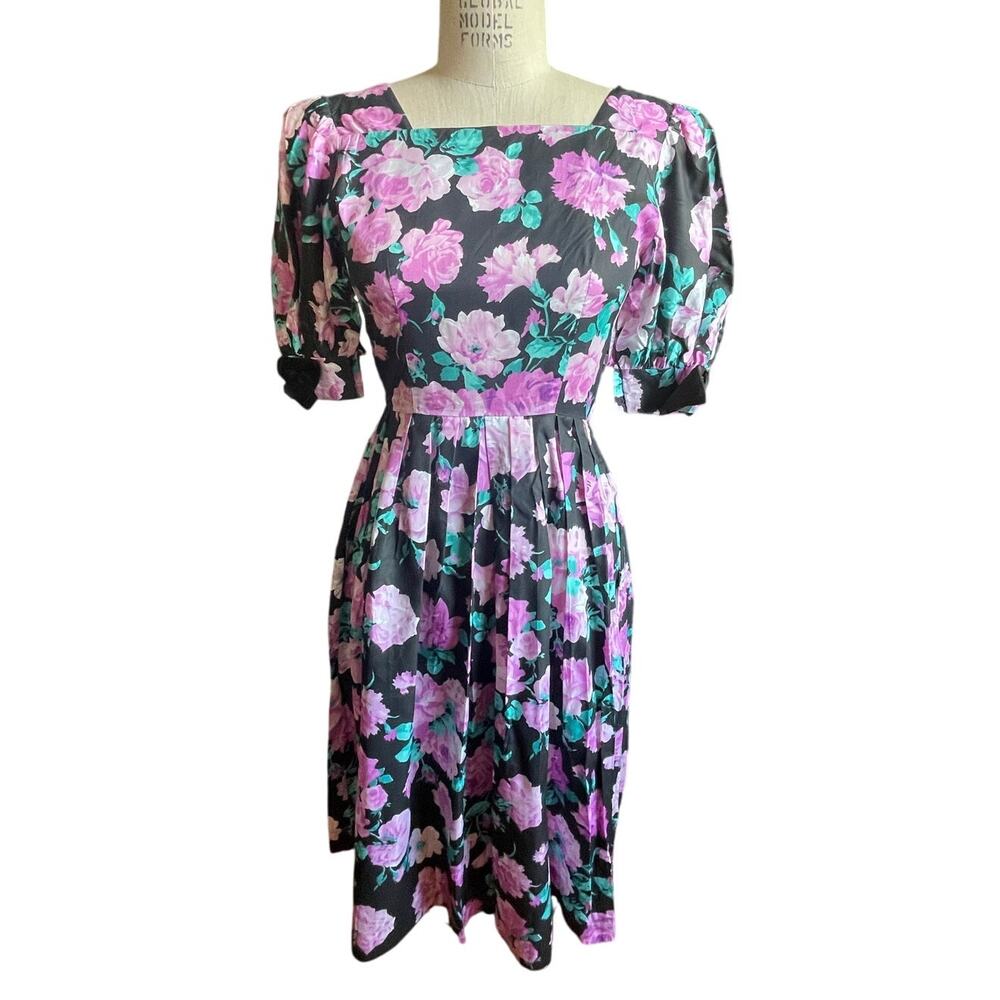 Lanz Originals Vintage Cocktail Dress Rose Print Taffeta Size 4 Romantic